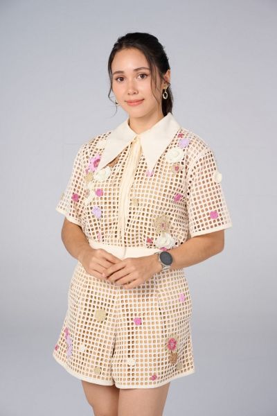 File:LadyThungKrabueBan-giada.jpg