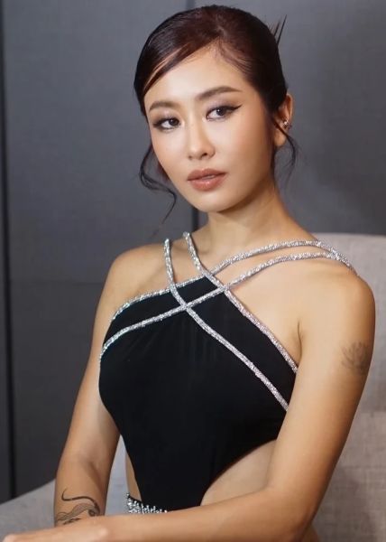 File:NancyDarina1.jpg