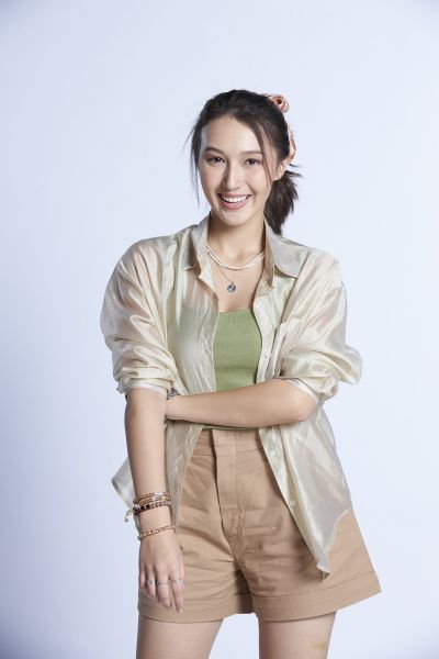File:NuerPromLikhit-marilyn.jpg