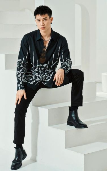 File:BossThawatchanin5.jpg