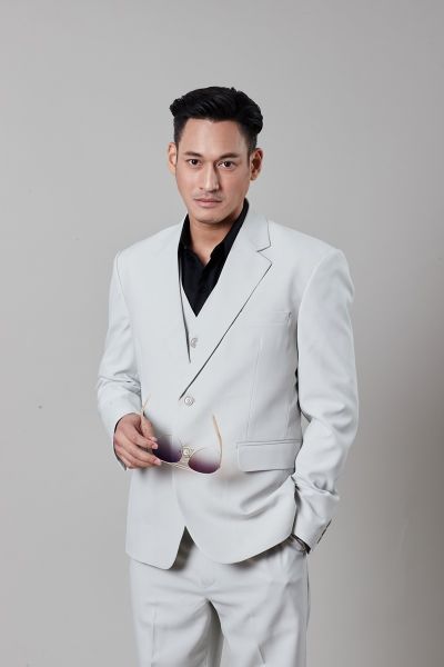File:MuangKaew-pol.jpg