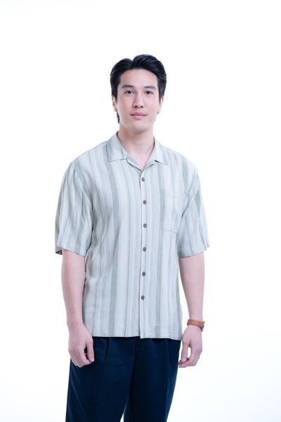 File:SaenRak-singto.jpg