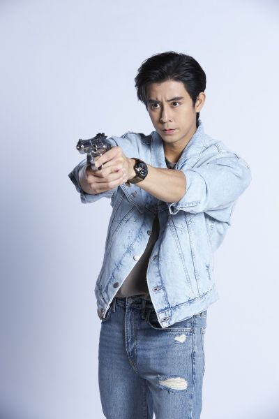 File:NuerPromLikhit-mil.jpg