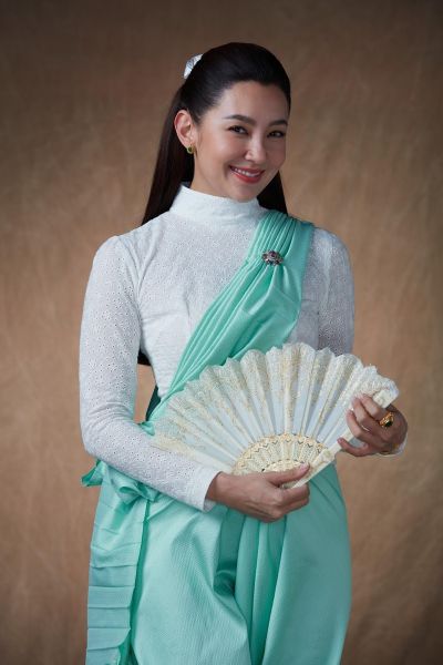 File:ChaoKhunPhiKapNangKhamDuang-bella.jpg