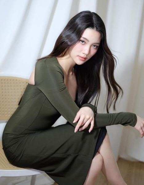 File:GinnyNatnicha9.jpg