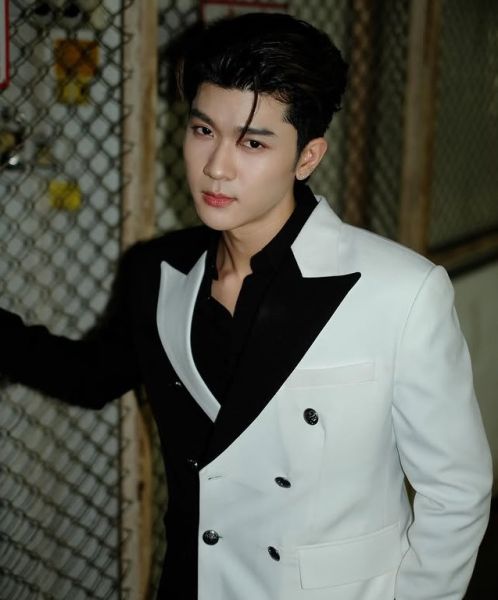 File:BoomThanut3.jpg
